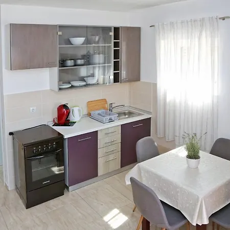 Apartment Cili *