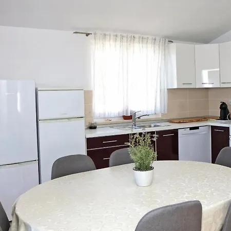 Apartment Cili *